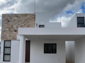 1 · Preventa Casa con Amenidades y Casa Club en Conkal, Merida