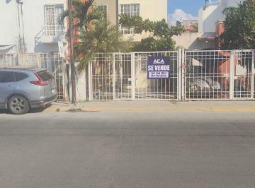 Casa en condominio de 3 habitaciones, Acapulco de Juárez · Casa en La Entrada de Real del Palmar
