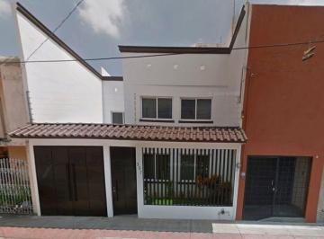 Casa de 3 habitaciones, León · Propiedad en Venta Ubicada en Parque Manzanares, Guanajuato