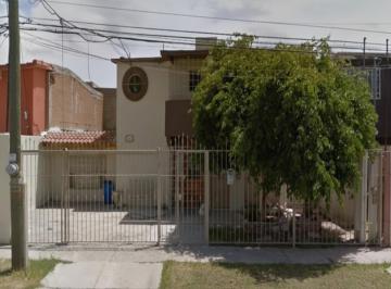 Casa de 3 habitaciones, Juárez · Rm Casa en Venta en Fuentes del Valle