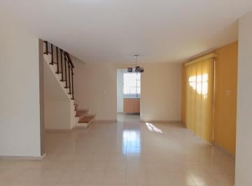 Casa en condominio · 80m² · 2 Recámaras · 2 Estacionamientos · Casa en Renta Calimaya Villas del Campo