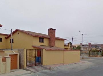 Casa de 4 habitaciones, Playas de Rosarito · Casa en Venta. Colonia Anexa Obrera. Playas de Rosarito, Baja California
