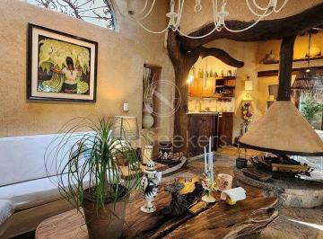 Casa de 3 habitaciones, Valle de Bravo · Casa en Venta en Valle de Bravo
