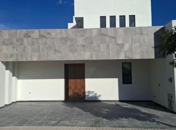 Casa de 3 habitaciones, San Andrés Cholula · Casa en Renta Nueva con Recámara en Planta Baja