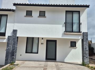 Casa en condominio de 4 habitaciones, El Marqués · Casa en Renta en Queretaro Zibata Samare