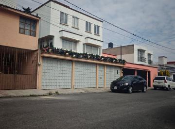 Casa de 4 habitaciones, Metepec · Casa en Venta en Metepec