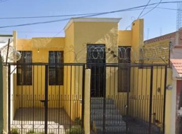 Casa de 2 habitaciones, Aguascalientes · Casa en Venta. Fracc. Ojocaliente. Aguascalientes