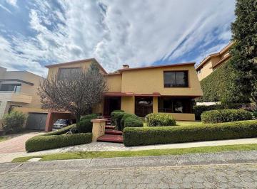 e6892428c037255824da513e11243676b807e65bbca4d67fc0d0583fb4323e4f · Preciosa Casa con Vista Al Campo de Golf