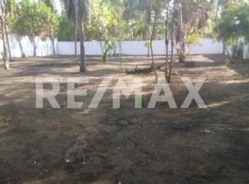 Terreno / Lote · 1104m² · Terreno en Venta - (4)