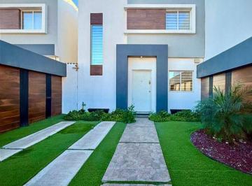 Casa de 2 habitaciones, Mexicali · Se Renta Casa Ejecutiva en Privada Calanda