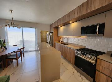 Casa · 123m² · 3 Recámaras · 2 Estacionamientos · Casa en Venta en Entrenubes, Tejamen, Tijuana