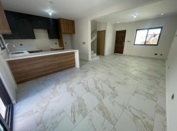 Casa · 156m² · 3 Recámaras · 2 Estacionamientos · Casa en Venta en Residencial Aureo, Loma Dorada, Tijuana