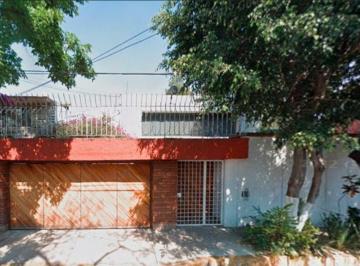 Casa de 4 habitaciones, Coyoacán · Casa en Venta en Romero de Terreros, Coyoacán
