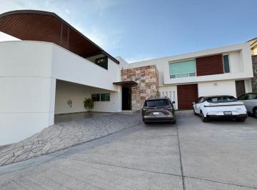 Casa de 4 habitaciones, León · Residencia en Venta Jardines del Campestre | Roof Garden.