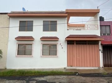 Casa de 3 habitaciones, Morelia · Se Vende Casa por La Pepsi