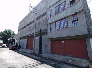 Bodega comercial · 500m² · 15 Estacionamientos · Bodega en Renta en Providencia