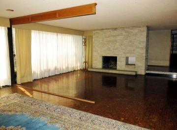 Casa · 400m² · 4 Recámaras · 6 Estacionamientos · Casa en Centro de Tlalpan
