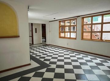 Casa · 274m² · 4 Recámaras · 1 Estacionamiento · Casa en Venta en San Angel Inn
