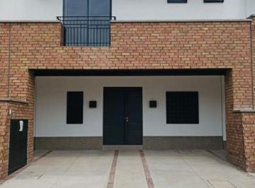 Casa de 3 habitaciones, León · Casa en Venta Aria Boscaje Residencial