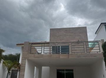 Casa en Venta de 3 habitaciones Residencial Lomas Punta del Este · En Venta, Hermosa Casa en Lomas Punta del Estecoto Esmeralda