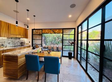 Casa de 4 habitaciones, Aguascalientes · Residencia de Autor con 411 m² de Terreno - Centro