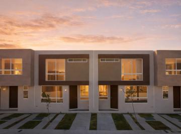 Casa en condominio · 122m² · 3 Recámaras · 2 Estacionamientos · Casa en Venta en Zakia