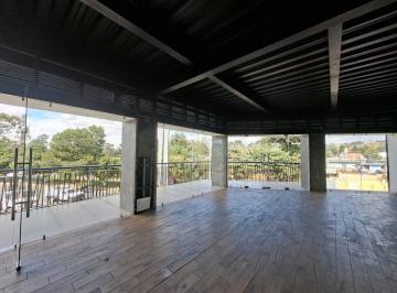 Vista al Exterior · Local Comercial en Planta Baja, 65 m de Potencial