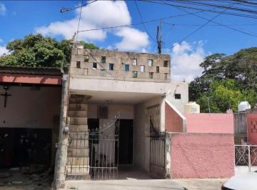Casa · 164m² · 3 Recámaras · 1 Estacionamiento · Comoda Casa en Venta con Terreno Amplio Lopez Mateos (Nvc - 2762)