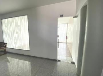 Oficina · 26m² · 1 Estacionamiento · Renta Oficina en Cto. Plaza Esmeralda Atizapán Estado de México