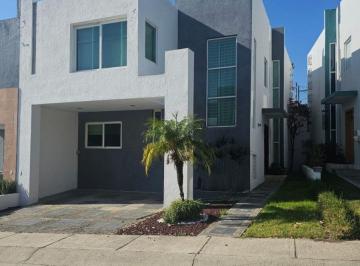 Casa de 3 habitaciones, Tlajomulco de Zúñiga · Casa en Venta en Santa Anita - Bosque Real Ñ26