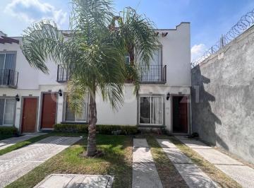 Casa en condominio · 68m² · 3 Recámaras · 1 Estacionamiento · Venta de Casa en Fracc. San Pedro en Prolongación Bernardo Quintana
