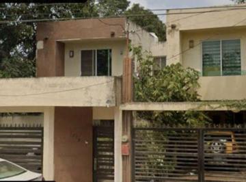 Casa de 3 habitaciones, Tampico · Hermosa Casa en Excelente Ubicación en Tampico Tamaulipas