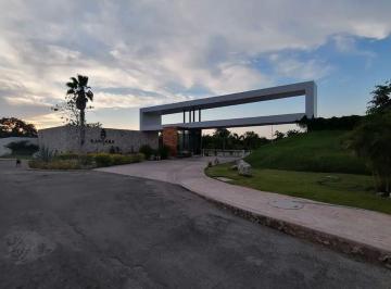 Terreno / Lote , Progreso · Terreno en Venta en Privada Premium Al Norte de Mérida Frente a Las Canchas y Amenidades