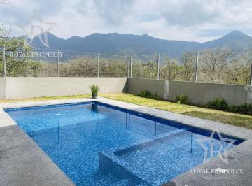 Casa · 274m² · 3 Recámaras · 2 Estacionamientos · Casa en Venta, Estricra Seguridad, Altares Residencial, Santiago, Nuevo León