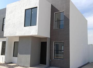 Casa · 81m² · 3 Recámaras · 2 Estacionamientos · Casa en Privada en Soledad de Graciano Sanchez
