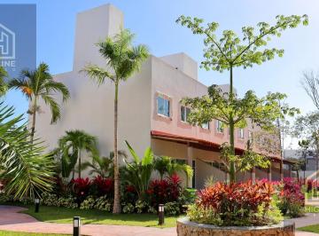 Casa · 76m² · 2 Recámaras · 2 Estacionamientos · Casa Sustentable en Playa del Carmen – Ahorro Energético y Potencial de Inversión