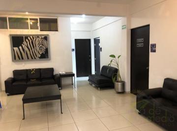 Oficina · 5000m² · 14 Estacionamientos · Renta de Consultorios en Clínica Medica, en Juriquilla, Querétaro.
