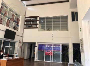 Local comercial · 5000m² · 14 Estacionamientos · Renta de Consultorios en Clínica Medica, en Juriquilla, Querétaro.