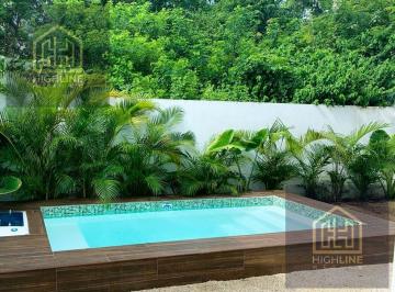 Casa · 230m² · 3 Recámaras · Casa - Venta - Playa del Carmen - 3 Recámaras - Patio con Alberca