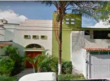 Casa de 3 habitaciones, Tepic · Casa en Venta. Fracc. Ciudad del Valle. Tepic, Nayarit