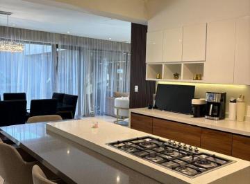 Casa de 4 habitaciones, Monterrey · Casa en Venta en Granada de Laderas