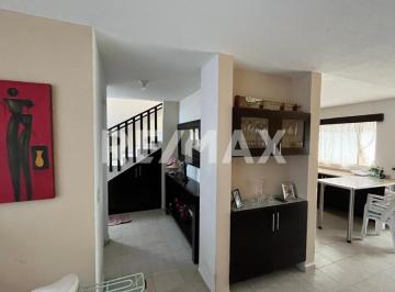 Casa de 3 habitaciones, Corregidora · Venta de Casa Modelo Naranjo en Paseos del Bosque