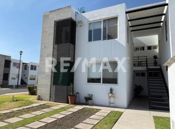 Departamento · 82m² · 2 Recámaras · 1 Estacionamiento · Departamento en Venta Viñedos - (4)