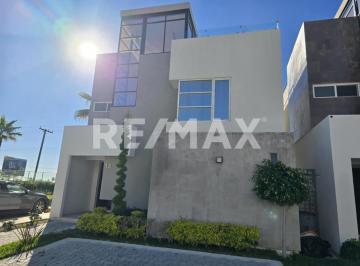 Casa · 155m² · 3 Recámaras · 2 Estacionamientos · Casa en Venta con Vista Al Mar en Fraccionamiento Privado - (4)