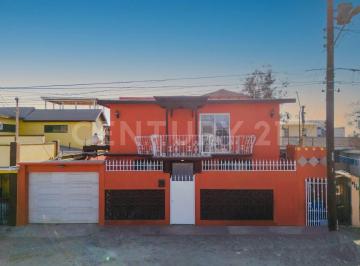 Casa · 253m² · Casa en Venta en Playas de Chapultepec, Ensenada, Baja California