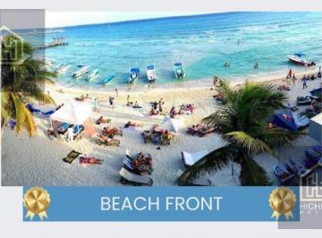 Departamento · 130m² · 2 Recámaras · 1 Estacionamiento · Departamento en Venta Frente Al Mar en Playa del Carmen, Reventa