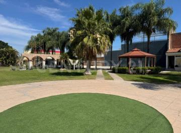 Quinta · 509m² · 4 Recámaras · 10 Estacionamientos · Terraza en Venta – Fraccionamiento Los Sauces