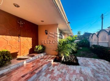 Casa · 513m² · 4 Recámaras · 2 Estacionamientos · Casa de un Piso en Venta, Col. Petrolera, $12’500,000