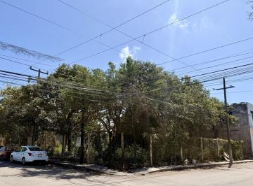 Terreno / Lote · 918m² · Terreno en Venta en Ejido Norte Calle 2 Bis Norte Playa del Carmen