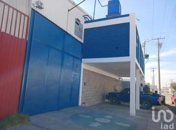 Bodega comercial · 800m² · 10 Estacionamientos · Bodega Industrial en Celaya, Gto. (Fracc. Ind. El Vergel) Venta con Inquilino (Activo en Operación)